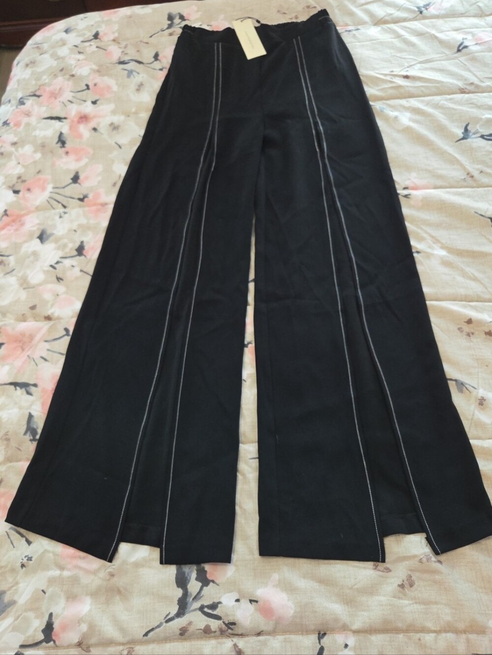 NWT Dance & Marvel Womens Medium Black Pants Split Wide Leg White Detail